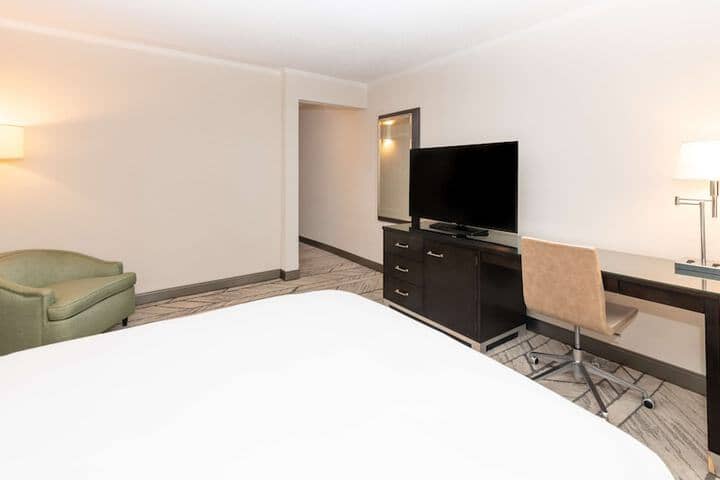 Room 15 of 53